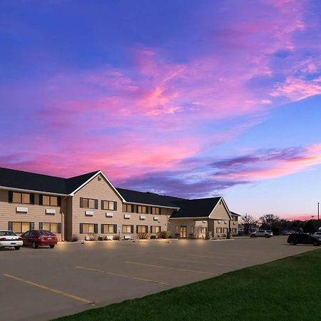 Best Western Vermillion Inn Экстерьер фото
